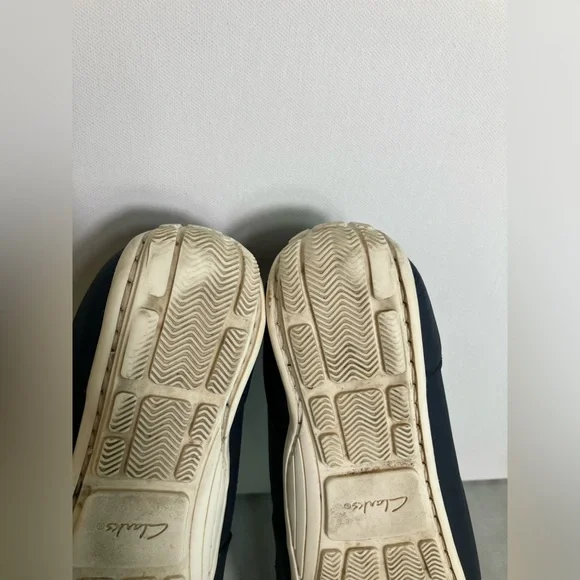 Clarks Dameo Vine Navy Blue Leather Penny Loafer Women Size 9M - Picture 5 of 16